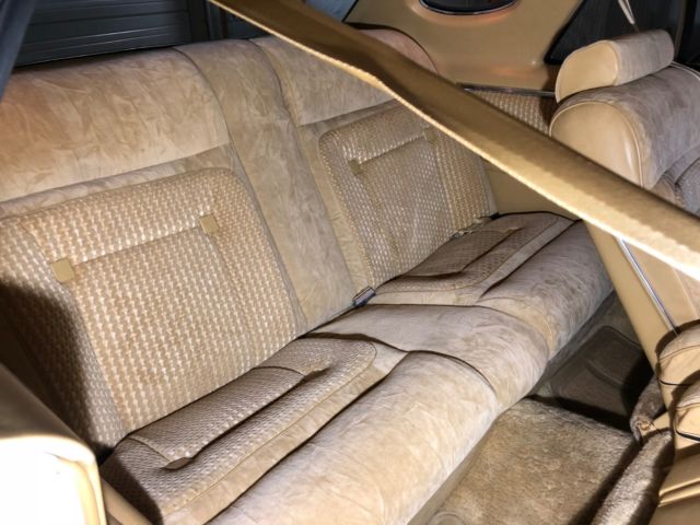 1977 Lincoln Continental - photo 12