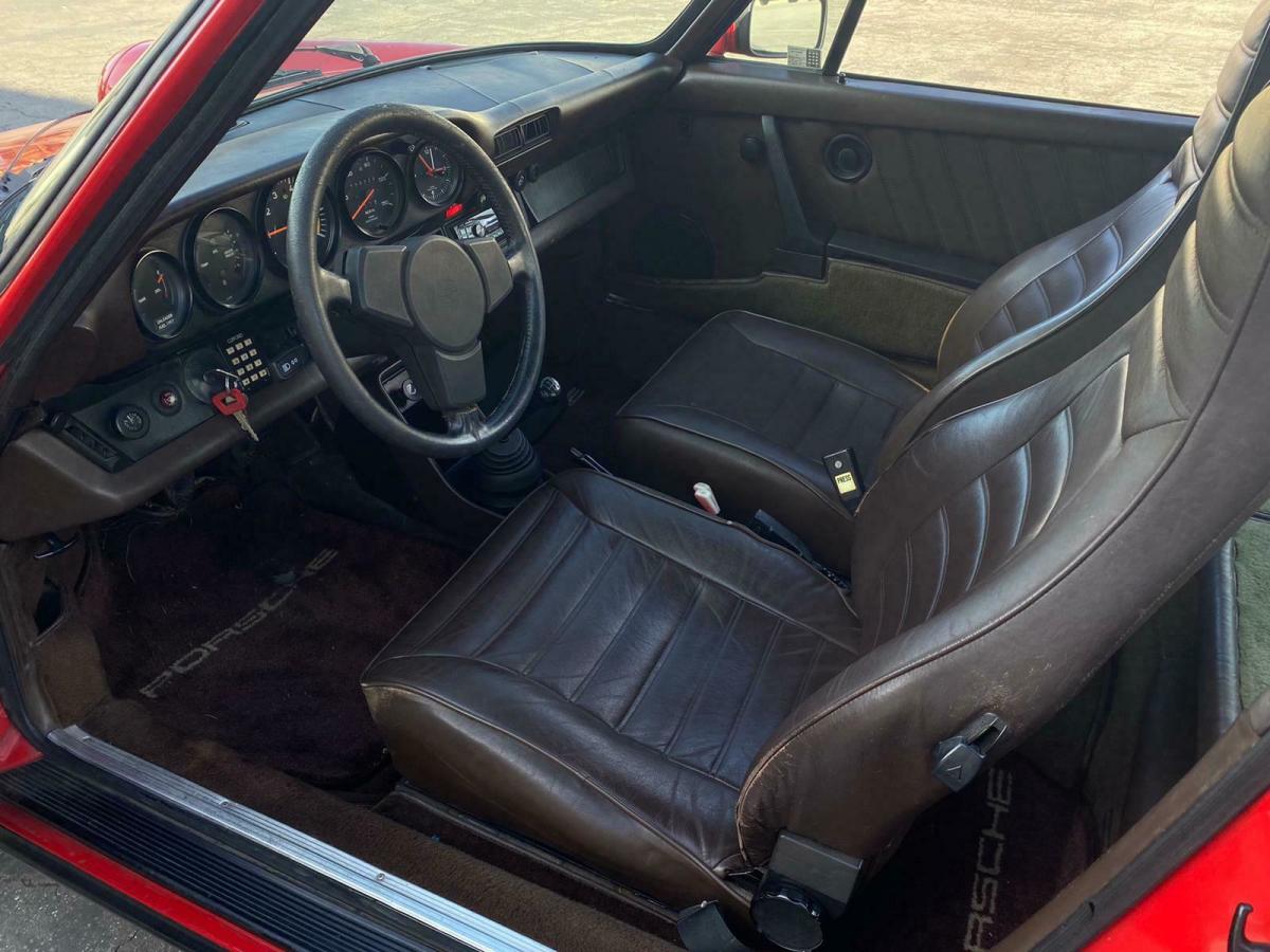 1979 Porsche 911 COUPE RUNS GREAT - photo 5