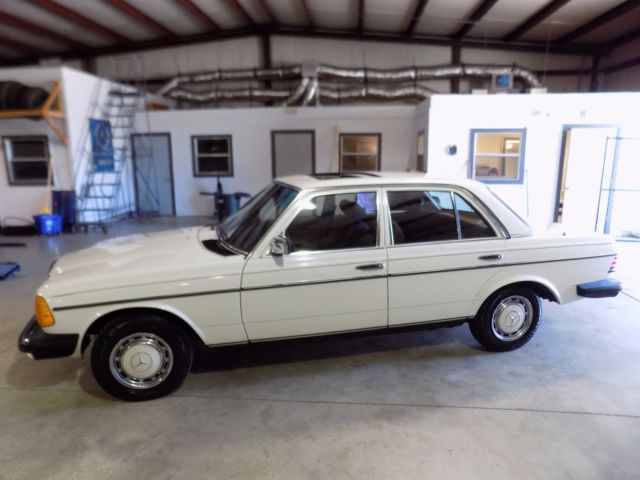 1978 Mercedes-Benz 200-Series 240 d - photo 10