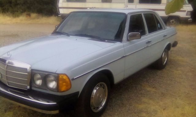 1978 Mercedes-Benz 300-Series - photo 2
