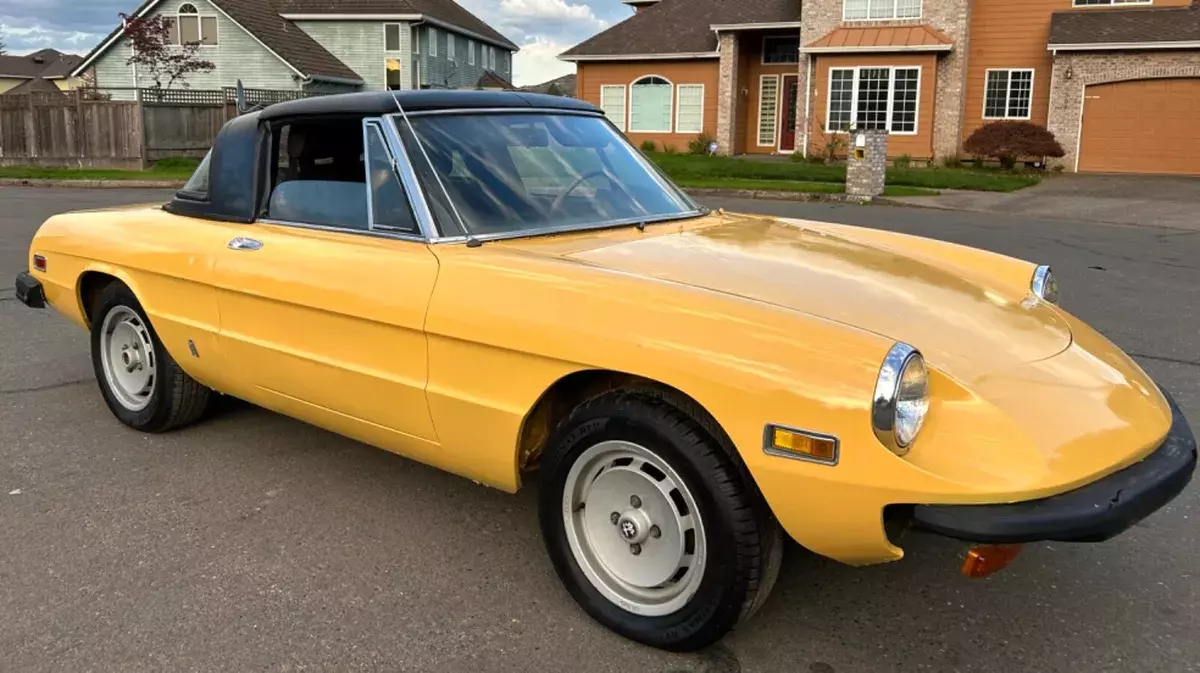 1978 ALFA ROMEO TARGA TOP SPIDER! 66K MILEAGE! FRESH PAINT JOB! NO RUST! 1978 Alfa Romeo Spider iniezione