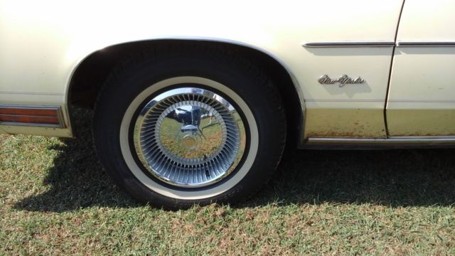 1978 Chrysler New Yorker Brougham - photo 12