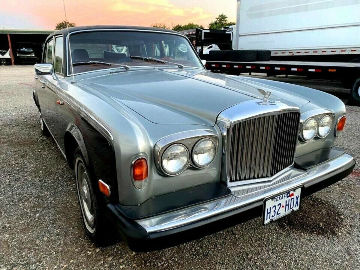 1978 Bentley Other Bentley T-2, Black over red - photo 2
