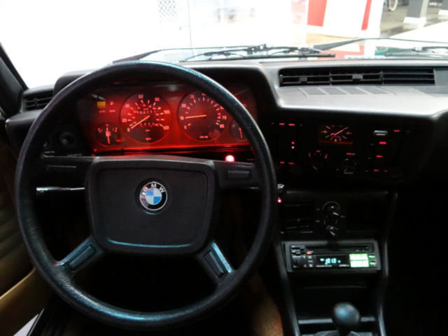 1978 BMW 3-Series 320i - photo 8