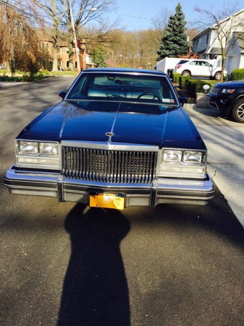 1978 Buick Riviera - photo 2