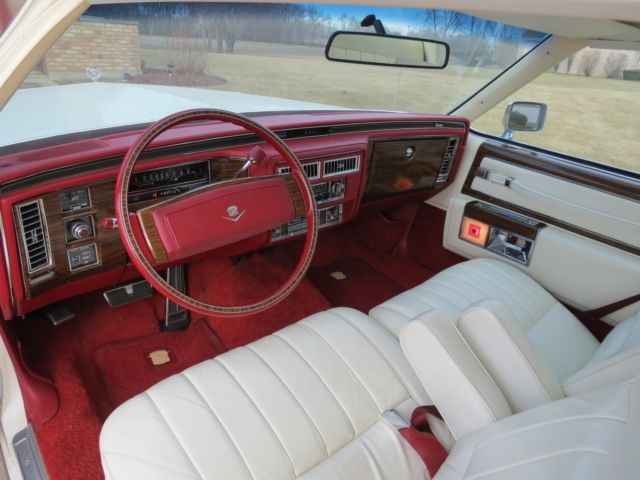 1978 Cadillac DeVille White Leather - photo 9