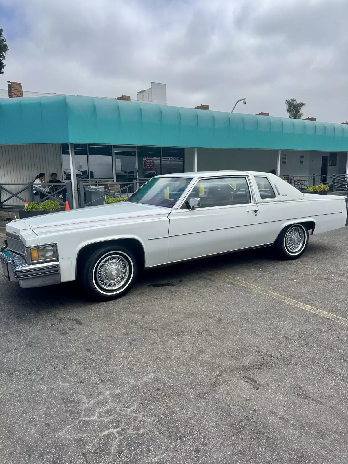 1978 Cadillac De Ville Coupe White 1978 Cadillac De Ville