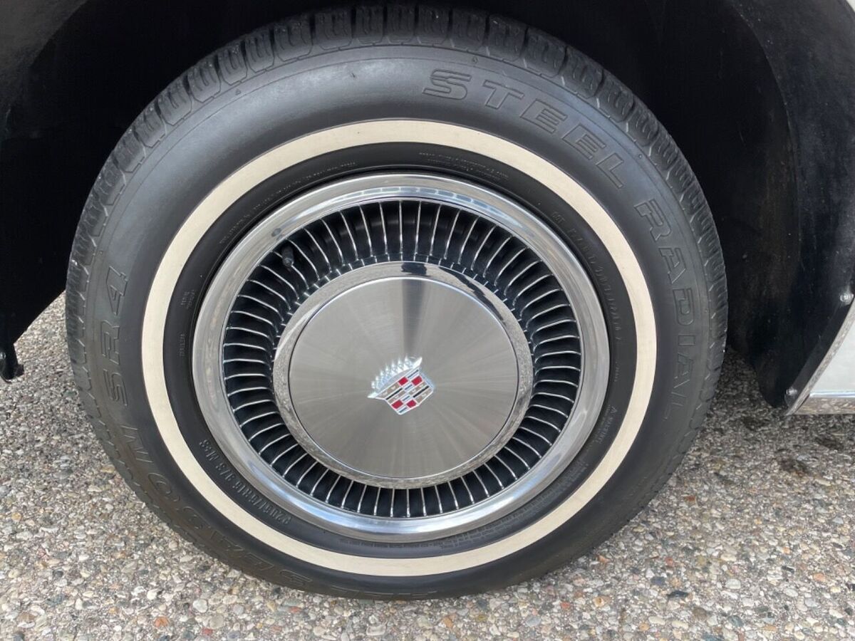 1978 Cadillac DeVille Sedan Deville - photo 12