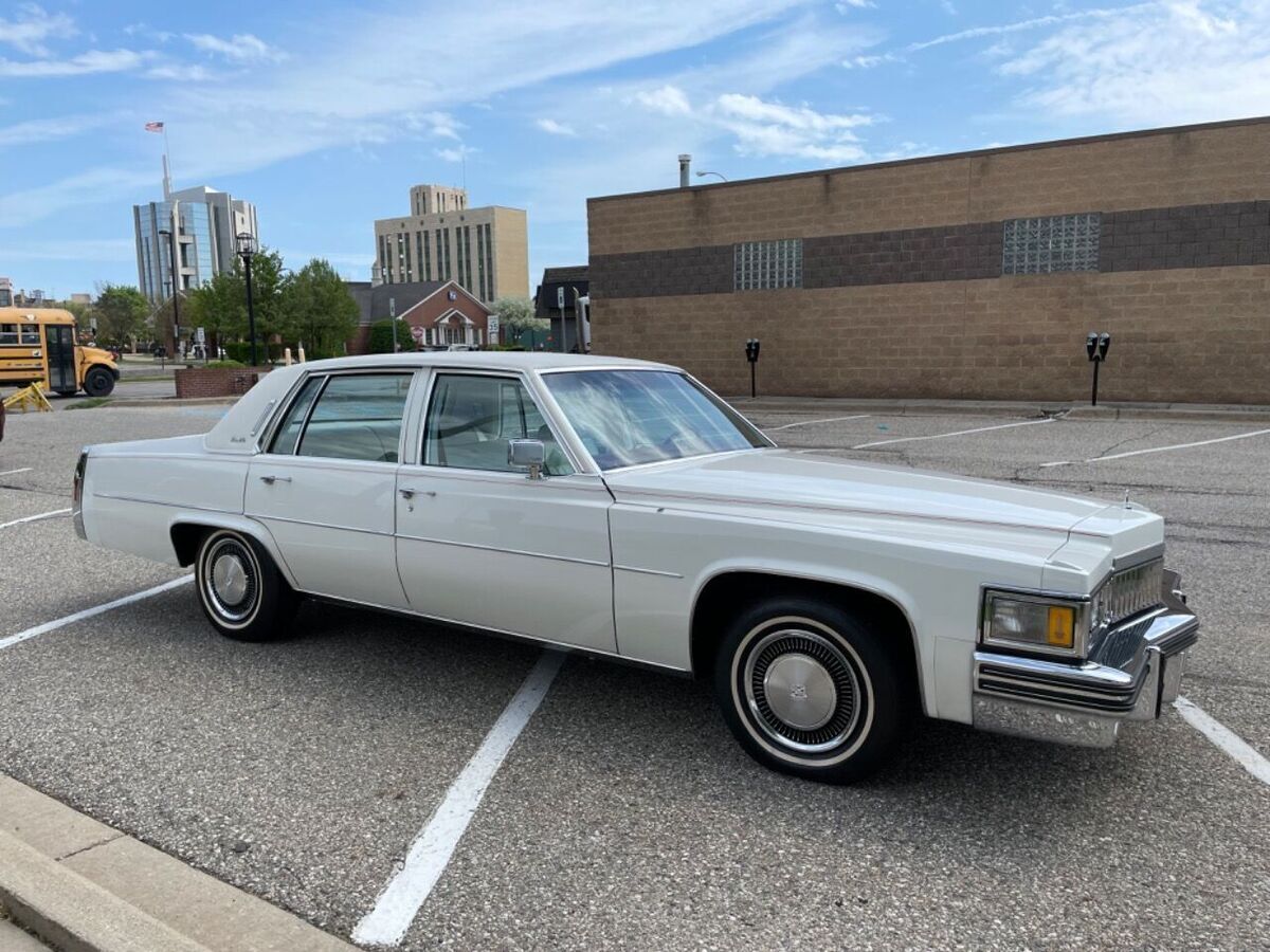 1978 Cadillac DeVille Sedan Deville - photo 8