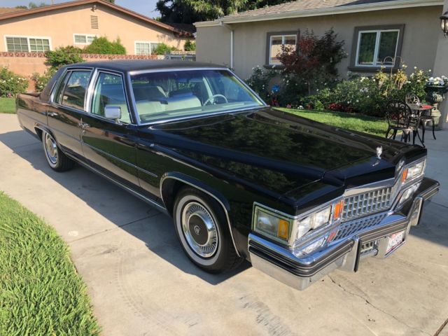 1978 Cadillac Fleetwood Luxury - photo 4