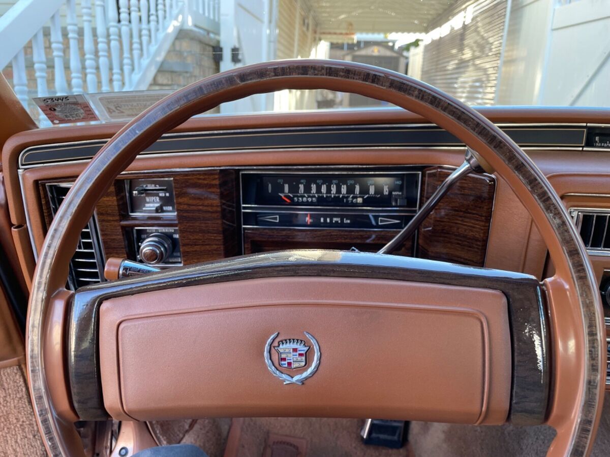 1978 Cadillac Fleetwood - photo 12