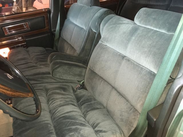 1978 Cadillac Fleetwood Brougham - photo 9