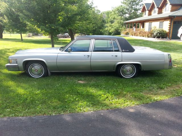 1978 Cadillac DeVille - photo 2