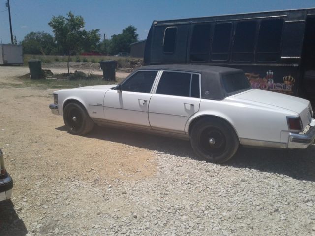 1978 Cadillac Seville chrome - photo 2