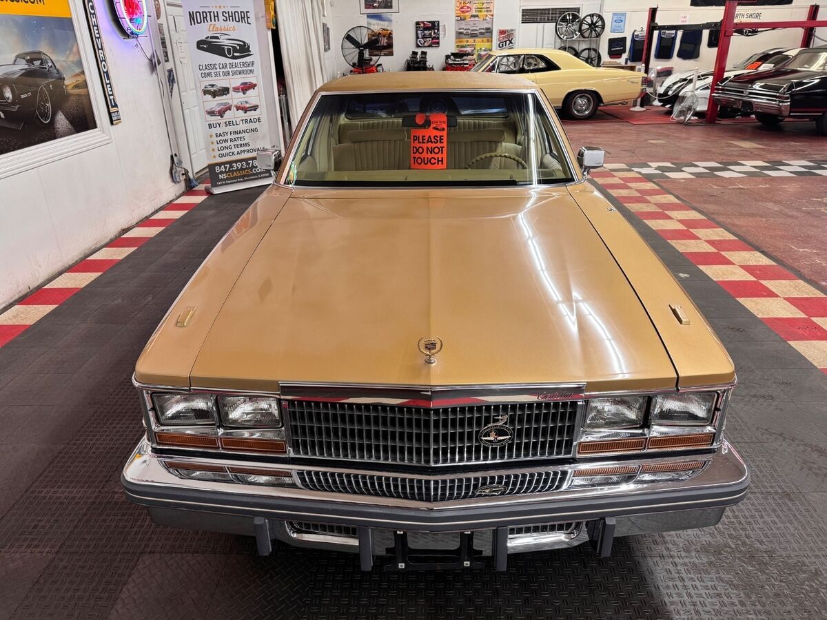1978 Cadillac Seville - 4 DOOR SEDAN - Excellent Original Condition -SEE - photo 5