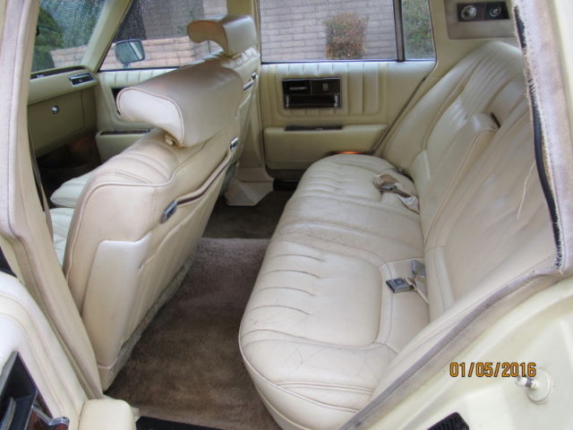 1978 Cadillac Seville Sedan - photo 5