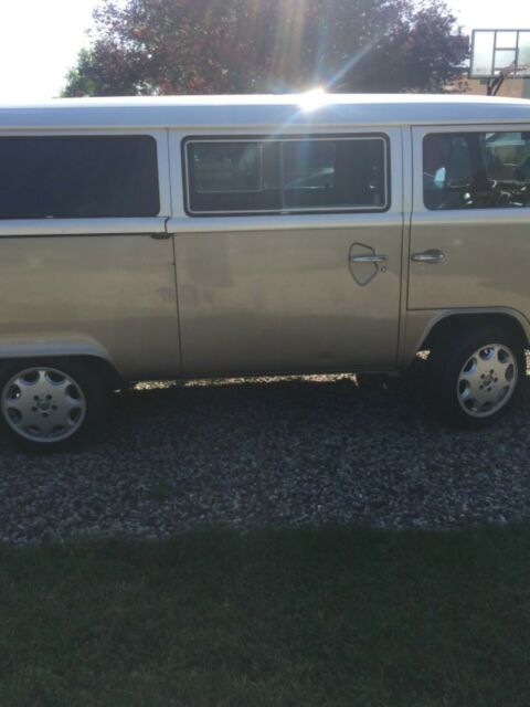 1978 Volkswagen Bus/Vanagon Champagne Edition ll - photo 9