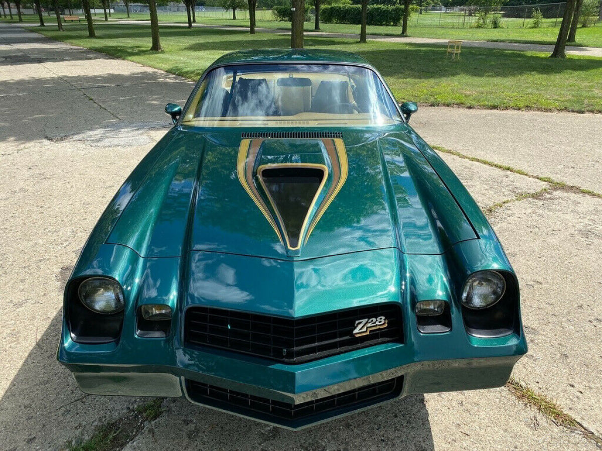 1978 Chevrolet Camaro Z28 350 CID 4 Speed - photo 11