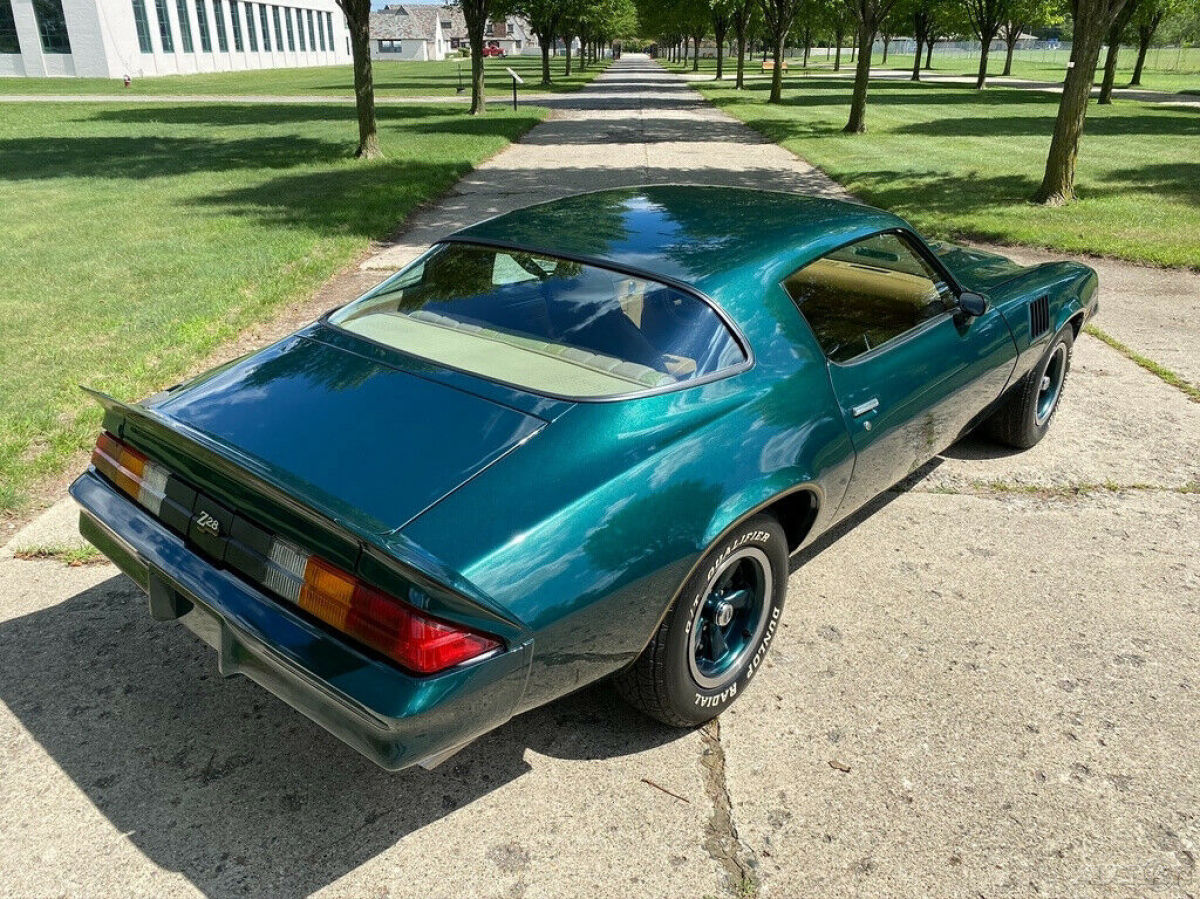1978 Chevrolet Camaro Z28 350 CID 4 Speed - photo 8
