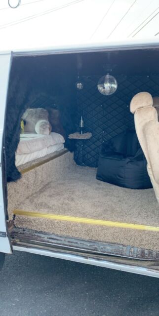 1978 Chevrolet G20 Van Beauville - photo 5