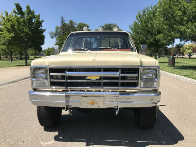 1978 Chevrolet C/K Pickup 2500 Camper Special 8400 GVW - photo 8
