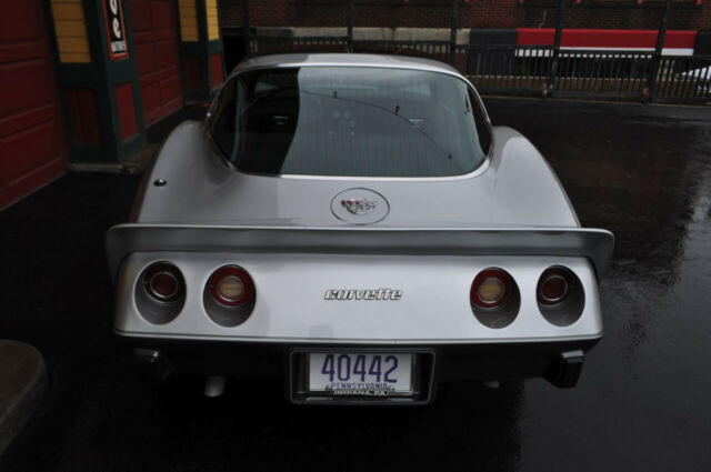 1978 Chevrolet Corvette 1978 L82 4 Speed Silver Anniversary Corvette! - photo 4
