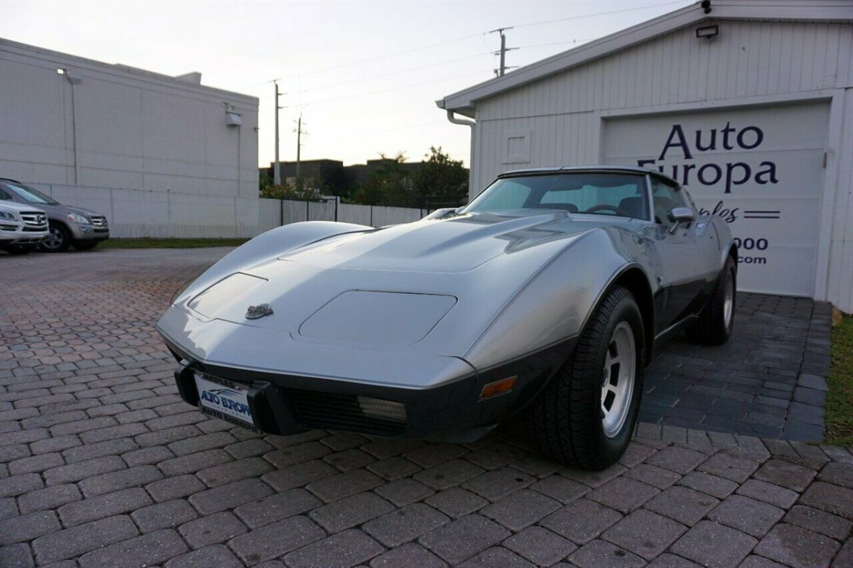 1978 Chevrolet Corvette 25th Anniversary Edition - photo 2