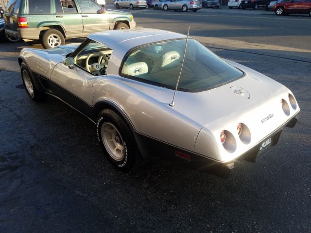 1978 Chevrolet Corvette 25th anniversary edition - photo 3