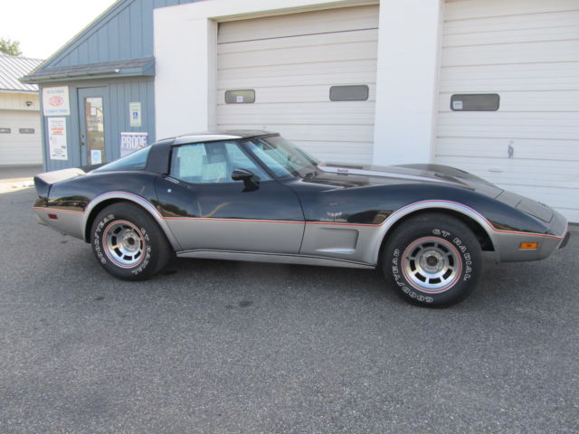 1978 Chevrolet Corvette Indianapolis 500 Pace Car Coupe 2-Door - photo 3