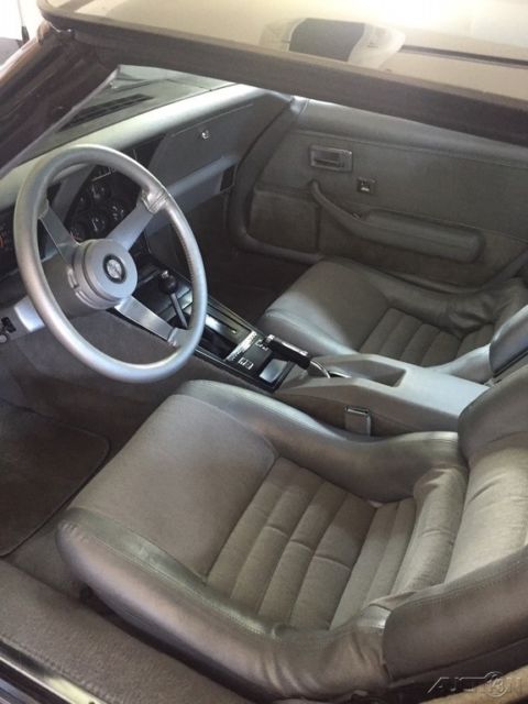 1978 Chevrolet Corvette - photo 2