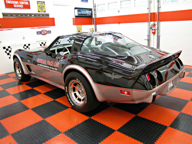 1978 Chevrolet Corvette Pace Car - photo 2