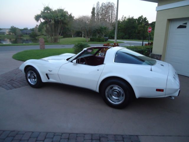 1978 Chevrolet Corvette RED - photo 6