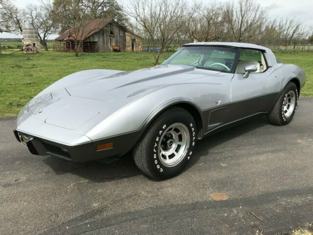 1978 Chevrolet Corvette Silver Anniversary collector's Edition 50441 Miles Silve 1978 Chevrolet Corvette Silver Anniversary collector's Edition