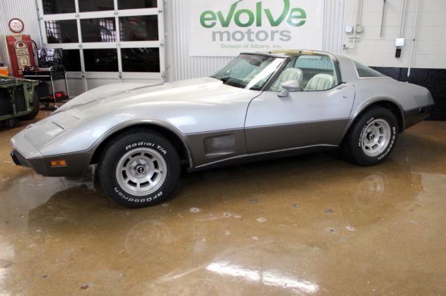 1978 Chevrolet Corvette Silver Anniversary - photo 3