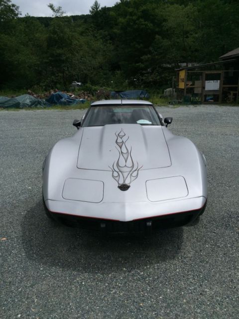 1978 Chevrolet Corvette Stingray Gray Black 25th anniversary 1978 Chevrolet Corvette