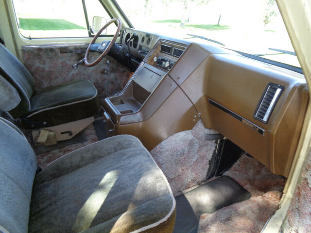 1978 Chevrolet G20 Van Beauville - photo 13