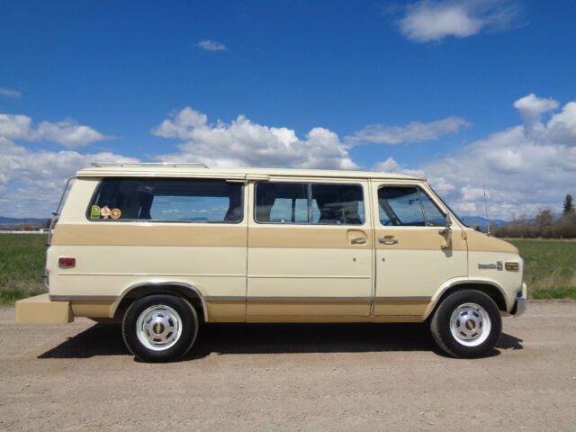 1978 Chevrolet G20 Van Beauville - photo 4