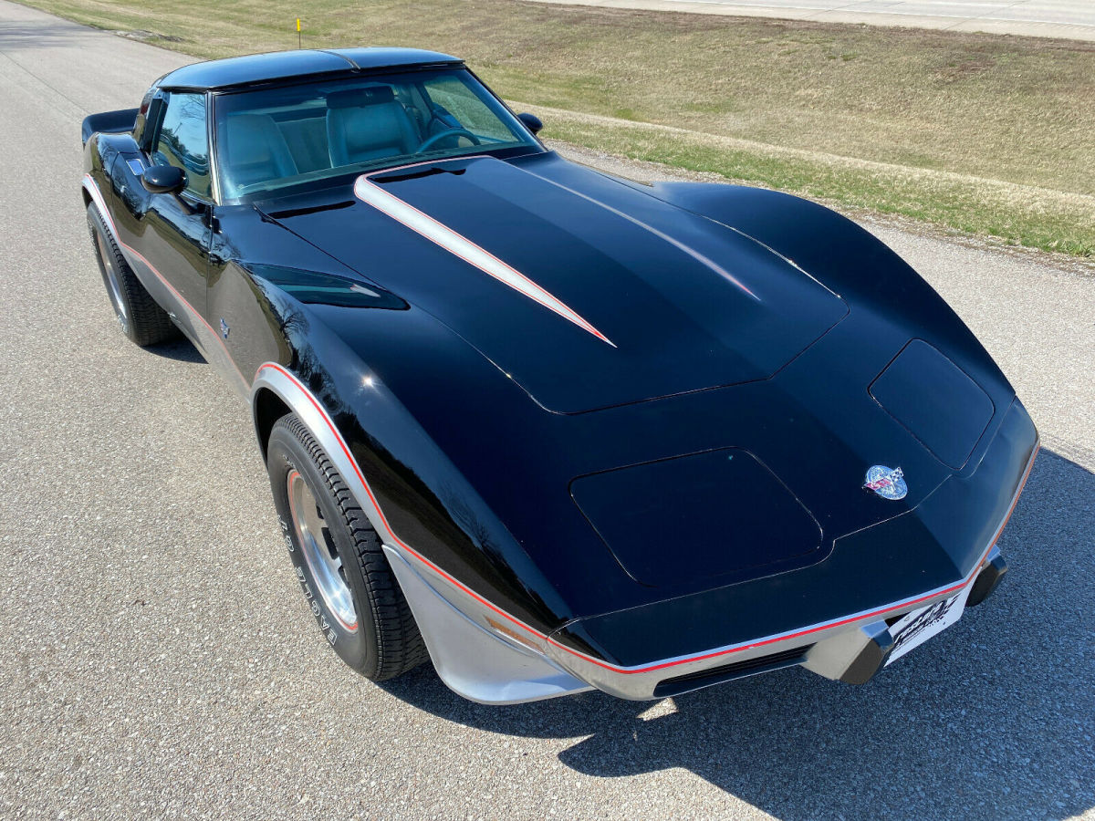 1978 Chevrolet Corvette Indy Pace Car, L48 350ci V8 Auto, 13k Miles - photo 2