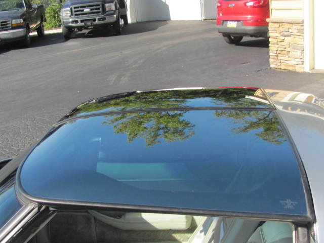1978 Chevrolet Corvette Silver Anniversary Edition - photo 7