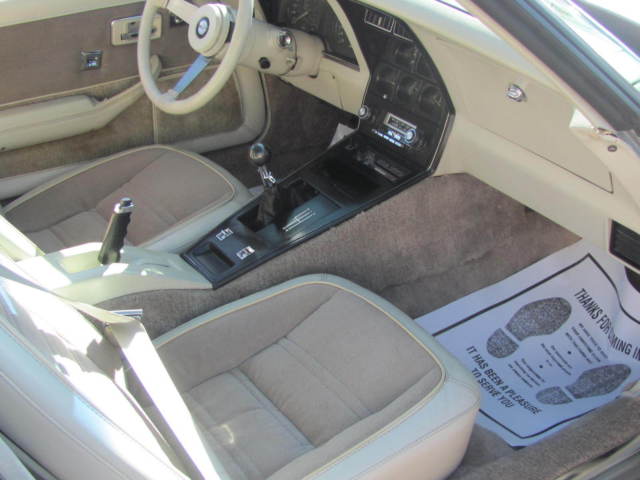 1978 Chevrolet Corvette Silver Anniversary Edition - photo 9