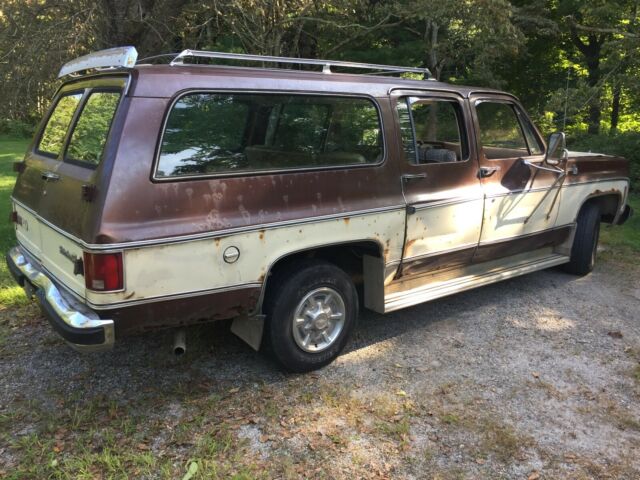 1978 Chevrolet Suburban Silverado - photo 2
