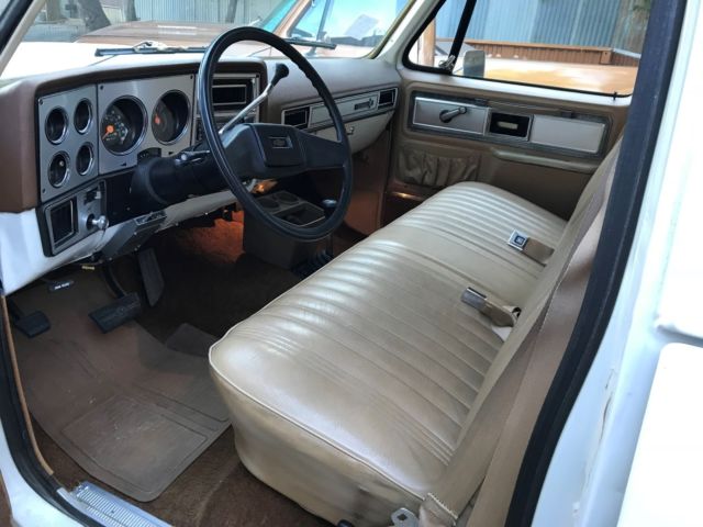 1978 Chevrolet Suburban Silverado - photo 12