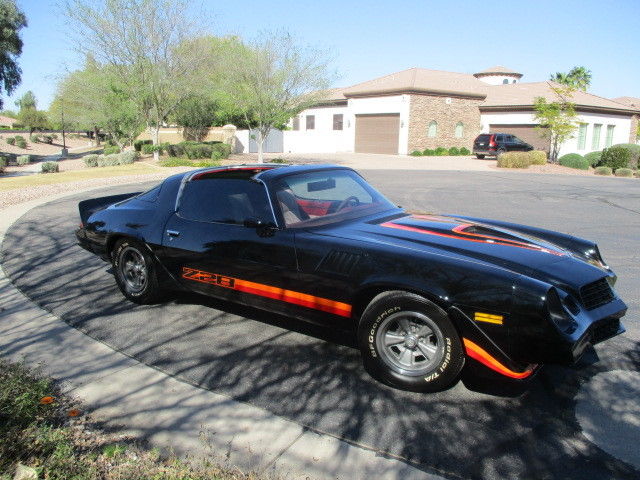 1978 Chevrolet Camaro Z28 factory 4 speed 350 1 of a kind 93k miles - photo 2