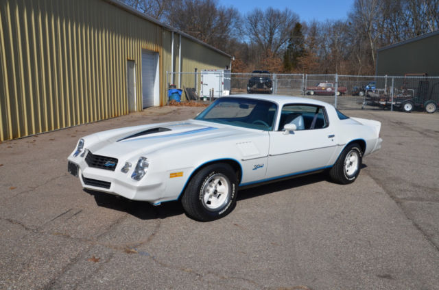 1978 Chevrolet Camaro Z28 - photo 4