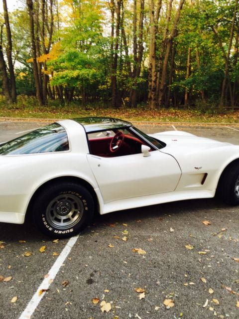 1978 Chevrolet Corvette Brand new pain original classic white - photo 5