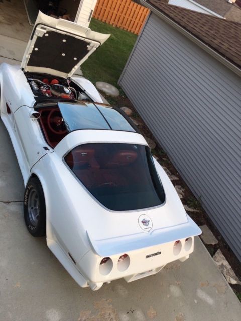 1978 Chevrolet Corvette Brand new pain original classic white - photo 2