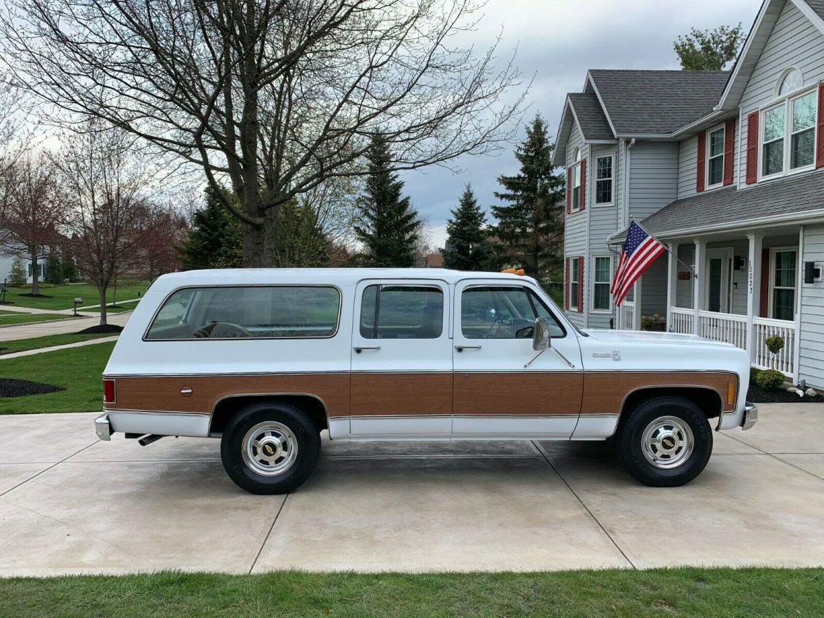 1978 Chevrolet Suburban Silverado C20 - photo 4