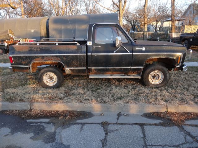 1978 Chevy Truck 4x4 K10 Short box 1978 Chevrolet C/K Pickup 1500 HAS ALL OF IT!