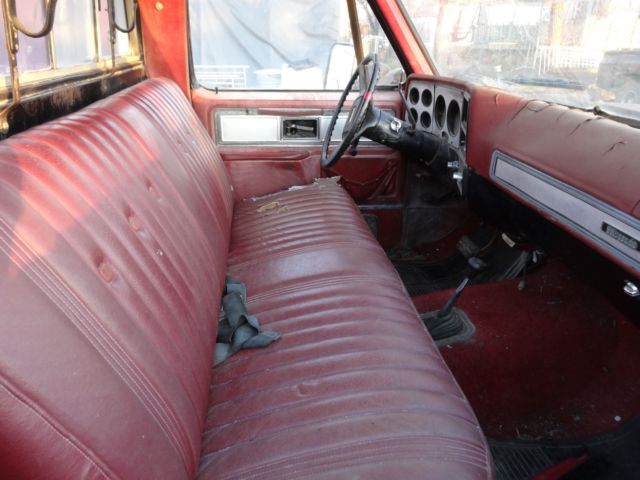 1978 Chevrolet C/K Pickup 1500 HAS ALL OF IT! - photo 10