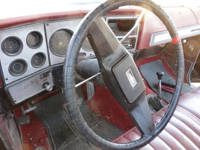 1978 Chevrolet C/K Pickup 1500 HAS ALL OF IT! - photo 11